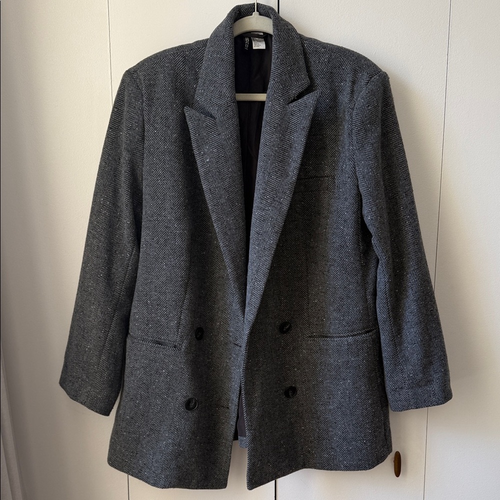H&M Women's Gray Double-Breasted Coat - Oversized
